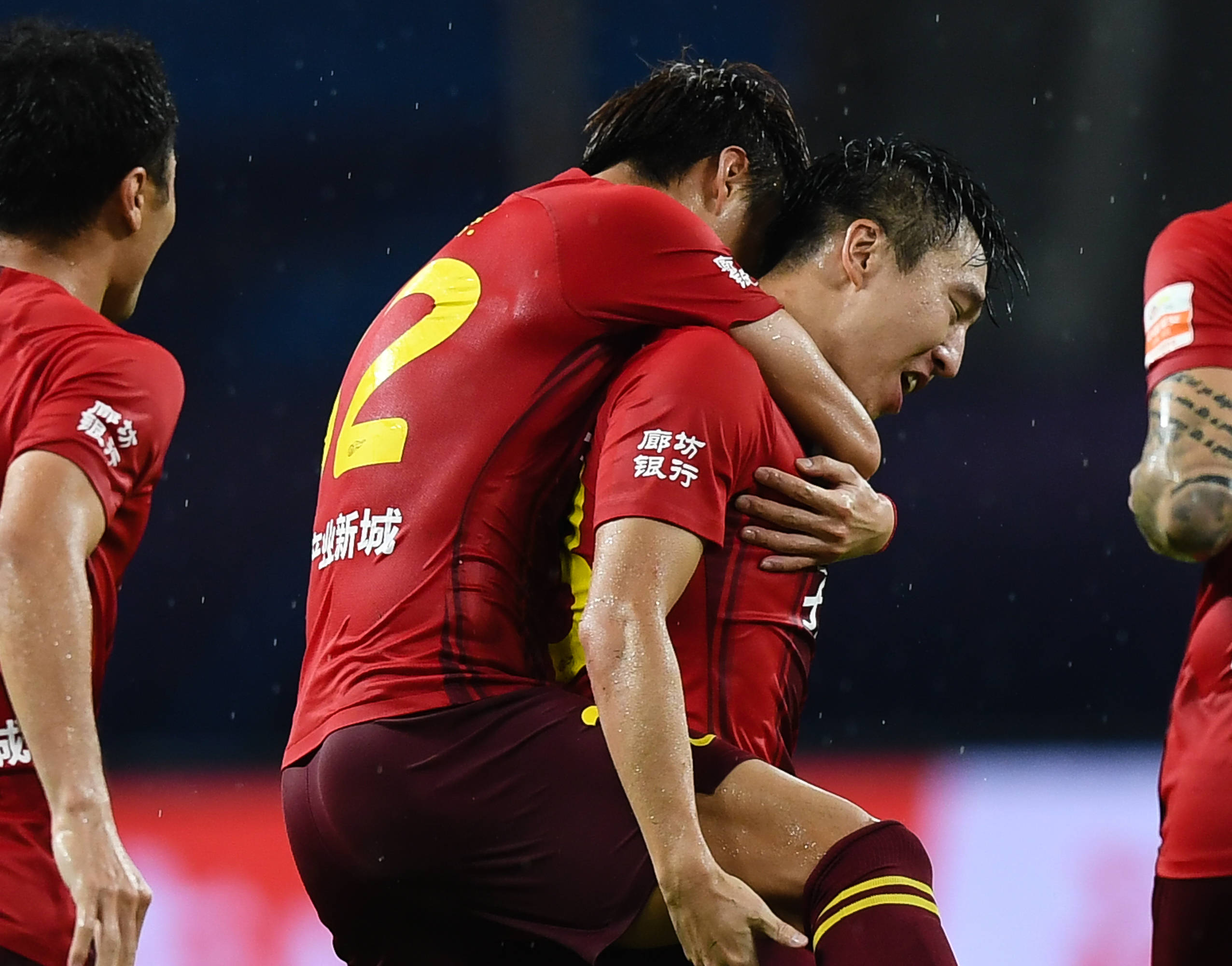 半岛体育官网入口-包含河北华夏对决江西烈豹，谁将成为胜利者？的词条