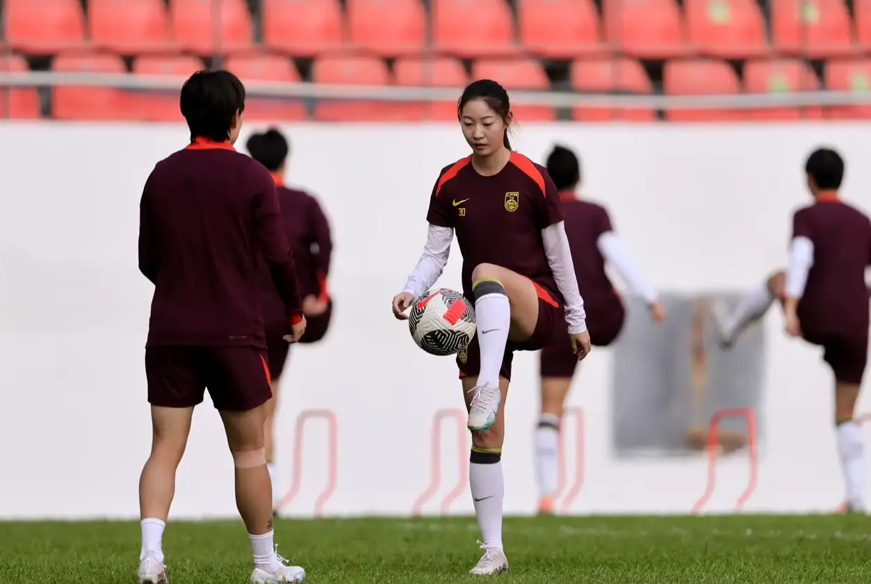 半岛体育在线网站-包含湖南女足全力以赴，成功晋级足协杯半决赛的词条