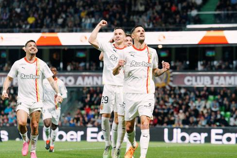 半岛体育入口-包含波尔多踢平梅斯，法甲比赛风云再起的词条